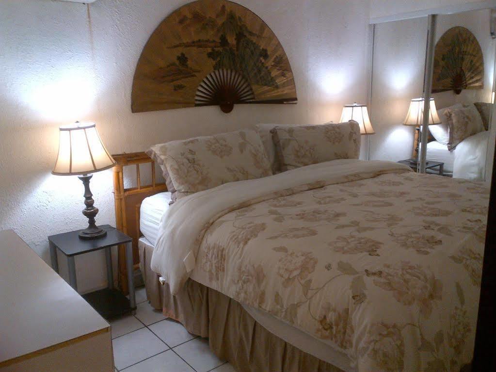 Coconut Palms Inn Rincón Eksteriør bilde