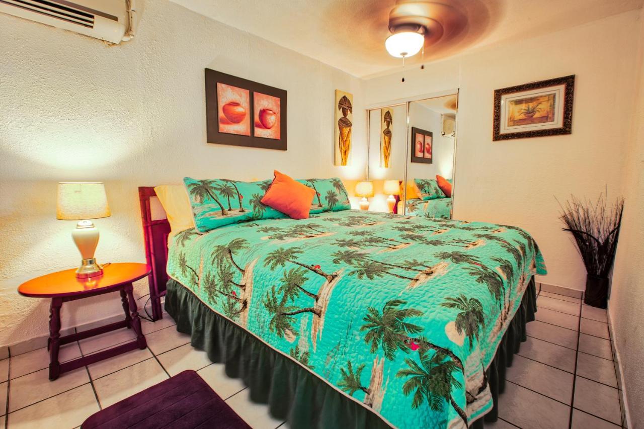 Coconut Palms Inn Rincón Eksteriør bilde