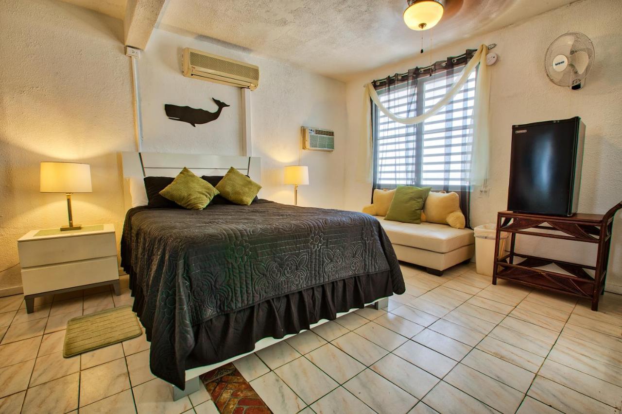 Coconut Palms Inn Rincón Eksteriør bilde